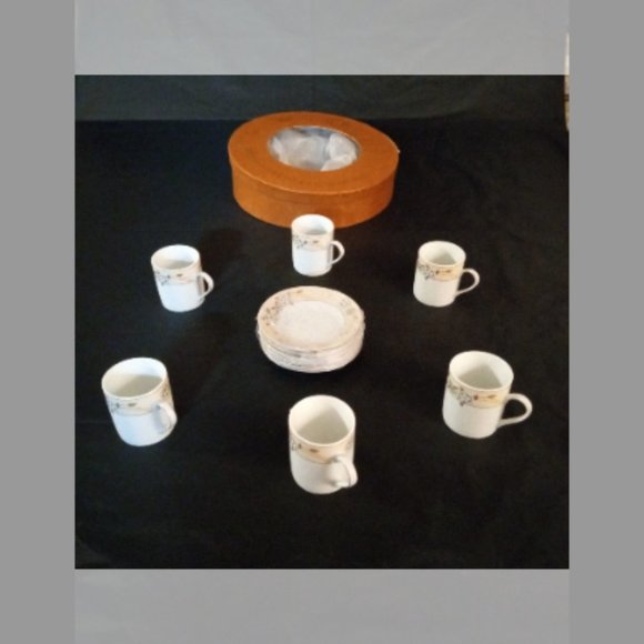 6 pc Fine Porcelain  Coffee/Tea Set German Design. - Picture 1 of 12